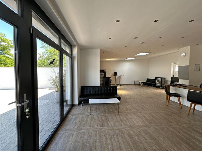 Osthalle