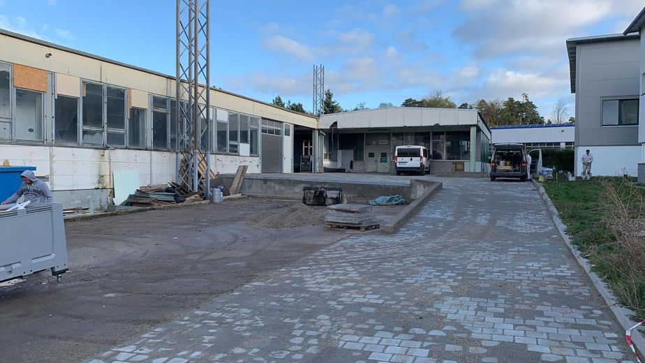 Werkstattfläche, Lagerflächen und/ oder Büro in Engelsbrand zu vermieten – Foto 4