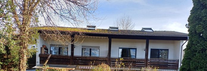 Helle 3 Zimmerwohnung mit Bergblick