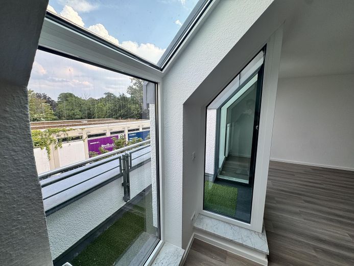 Komfortable Stadtwohnung mit Aufzug – Kleiner Balkon