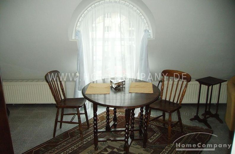 Voll möbliertes Dachgeschoss-Apartment in Köln-Lindenthalt! – f9f9b2aa91c21ad2b7e95f0cd8b3ea62ac9df7f9.jpg