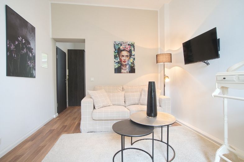 Uw hotelalternatief in het Zuidviertel: modern en huiselijk en zeer goed uitgerust, inclusief W-LAN, gebruik van de tuin – d43c26a1d96b9af9ee8174a7b07d7d95f87acc29.jpg