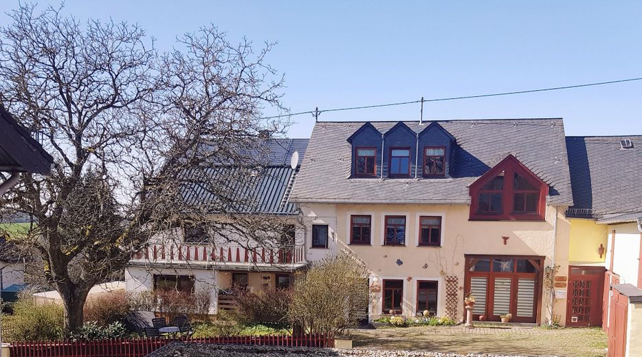 Wohnhaus/Praxis/Bauernhaus