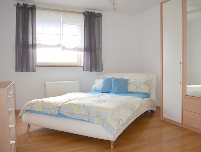 3-Zimmer-Wohnung mit Balkon, EBK & Weitblick im 11. OG – modernisiert und barrierefrei – Schlafzimmer