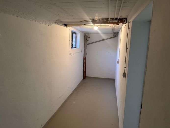 Voratsraum Keller (Weinkeller)