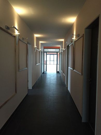 BG0114_Flur