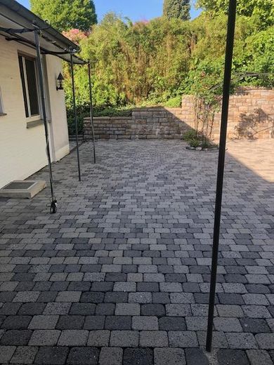 Oase der Ruhe in Witten Bommern: grosses Haus mit großem Grundstück zu vermieten – Blick in den Innenhof