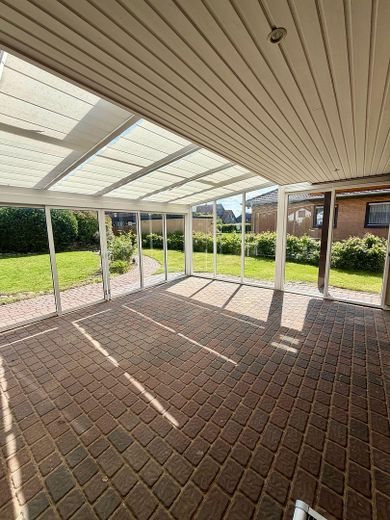 Exklusives Einfamilienhaus mit Panorama-Wintergarten, Sauna, Pelletheizung & Traumgarten in Melbeck – Foto 37