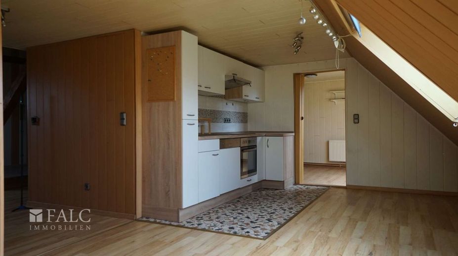 Ihr Neues Zuhause mit viel Platz für Ihre Entfaltung von FALC-Immobilien Göttingen – Küche DG