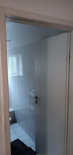 Blick ins Badezimmer