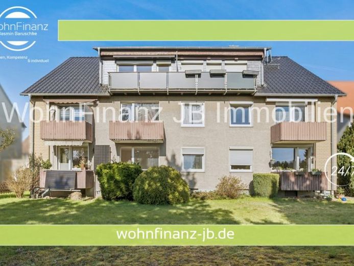Jasne i całkowicie zmodernizowane mieszkanie własnościowe w spokojnej lokalizacji z widokiem na pola – Foto 1
