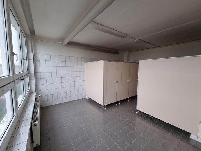 1.9 ha Bauland + Gewerbeobjekte + für Solar , Lager ab 99.000 Euro – Foto 51