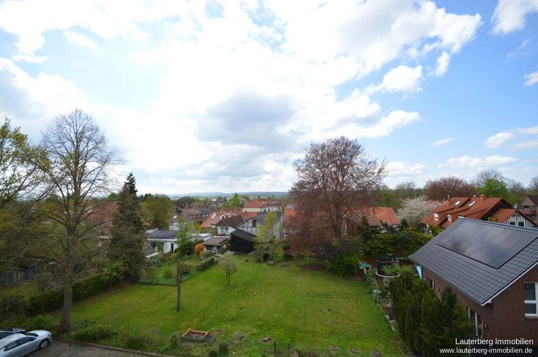 Renovierungschance in Göttingen-Weende: 3-Zimmer-Wohnung mit Potenzial &amp; Westbalkon – Blick vom Balkon