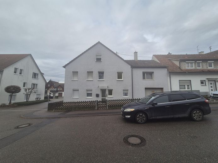 Einfamilienhaus mit Einliegerwohnung & Ausbaupotenzial – privat – Illingen – Foto 7