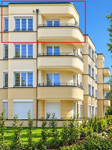 Traumhafte Dachgeschosswohnung (mit Aufzug) in Süd-/Westausrichtung zum Sofortbezug – The Sky is the Limit II