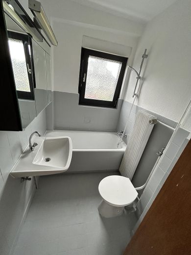 Jasne 3-pokojowe mieszkanie na parterze (70 m²) z ogrodem – Foto 3