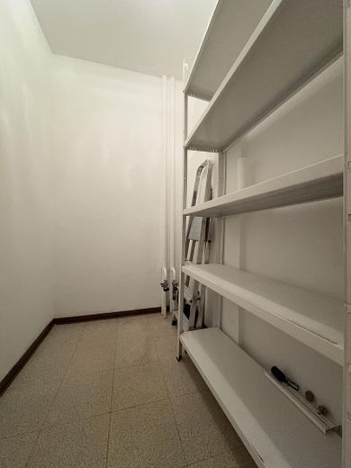 Moderne 3-Zimmer Wohnung mit Balkon im 10. OG in Köln-Eil (Porz) – Abstellkammer
