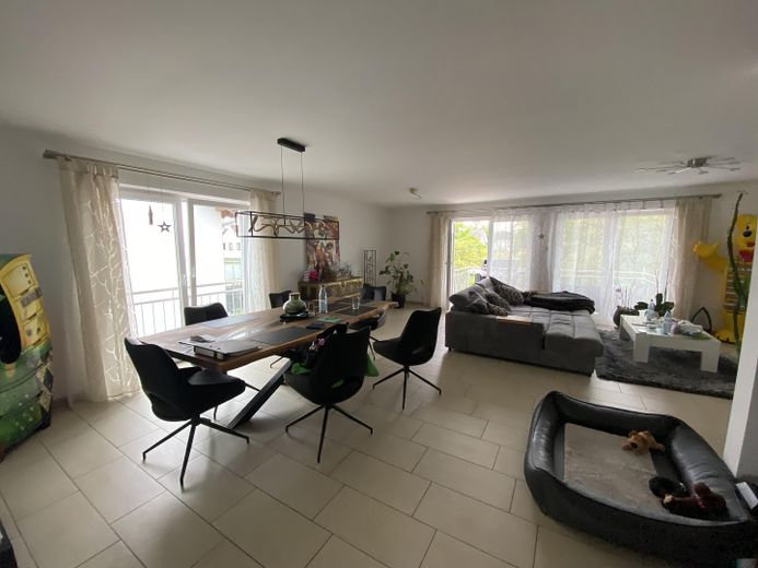 ETW Limburgerhof mit unverbaubarem Ausblick – Wohnzimmer
