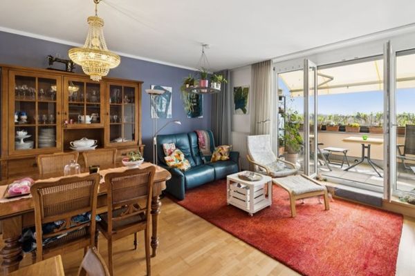 3 hab. ETW * 2 balcones y plaza de aparcamiento en garaje subterráneo * derecho de superficie hasta 2071 / venta sobre base de usufructo