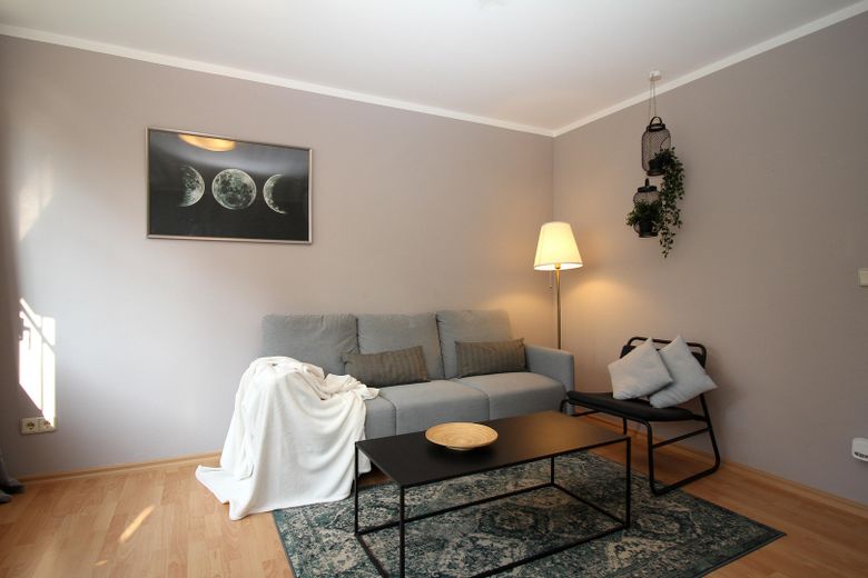 Möblierte 1-Zimmer-Wohnung auf Zeit in ruhiger Lage – All- Inclusive – फोटो 2