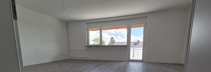 Wyremontowane mieszkanie 3-pokojowe z balkonem i zabudową kuchenną