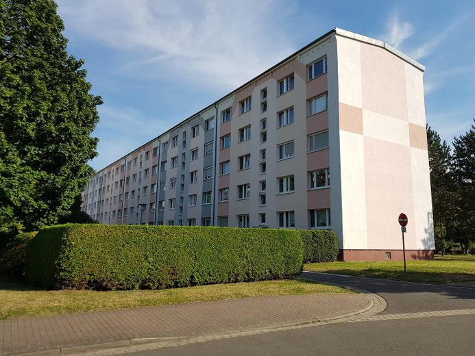 Neukieritzsch'te 2 odalı daire 330,,€ net kira – Fotoğraf 1