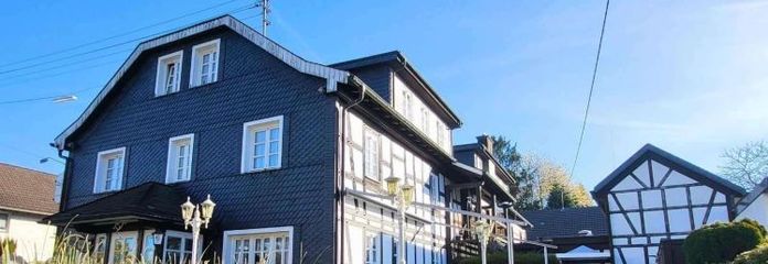 Landhaus in Süchterschied - Attraktives Investment mit Gastronomie & sofortigen Mieteinnahmen