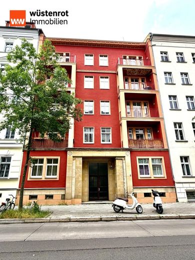 LIBERO AL ROGITO! Luminoso appartamento di 2 locali con due balconi nel cuore di Berlino-Friedrichshain – Ansicht