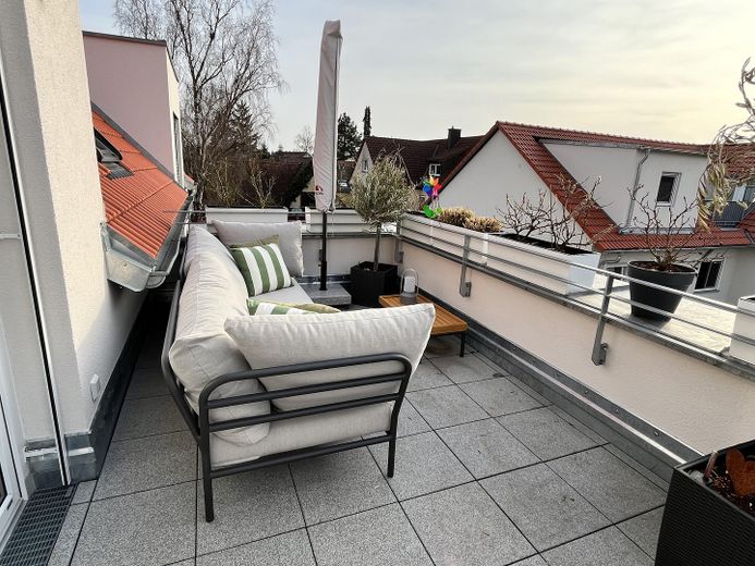 Terrasse (Zugang Wohnzimmer)