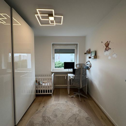 Kinderzimmer 2 / Büro