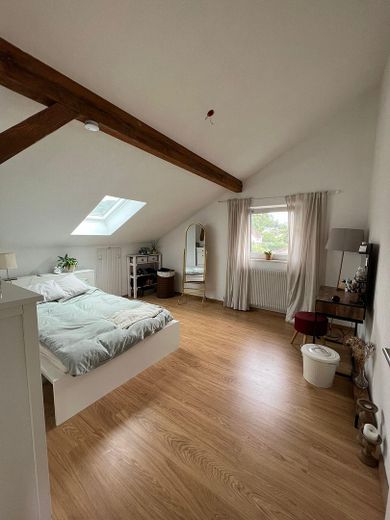 Wunderschöne Dachwohnung zentral und ruhig gelegen in Lörrach – Foto 1