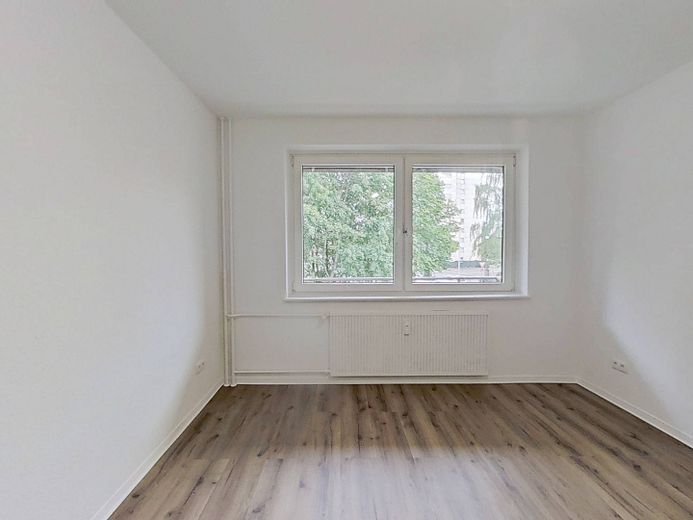 Moderne 2-Zimmer-Wohnung mit BALKON und einer durchdachten Raumaufteilung – Ansicht I: Schlafzimmer