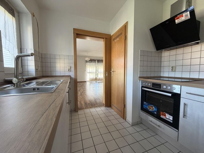 Eisenach ile Bad Salzungen arasında üst katta şık 3 odalı daire – Küche
