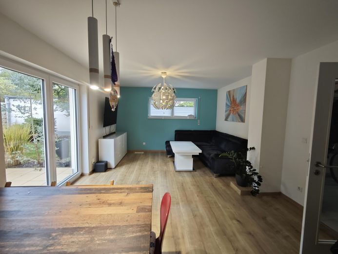 Energieeffizientes Einfamilienhaus (EFH) in Schwerin von privat – Wohn- / Essbereich
