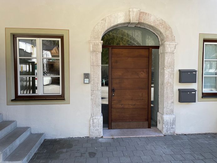 Appartamento al piano terra quasi nuovo con dotazioni di pregio e architettura eccezionale – Foto 4
