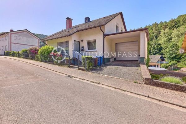 Großzügiges Einfamilienhaus mit viel Potenzial in Wilgartswiesen