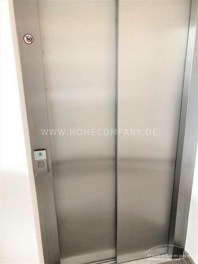 23164 HomeCompany Dresden Möbliert/Furnished Studio Dachgeschoß-Apartment in Dresden-Strehlen/Uninähe mit Terrasse! max. 2 Personen – 46b70213b35635cb6318aced0dfbce91025536e9.jpg