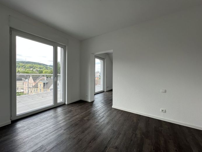 140 m² Wohnkomfort: Stilvolles Penthouse mit Aufzug und zwei Sonnenterrassen – Zimmer 3