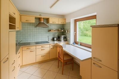 FAMILIENIDYLL MIT SOLARANLAGE  &  GARTENPARADIES – 1758022731_2ebb5ff.jpg