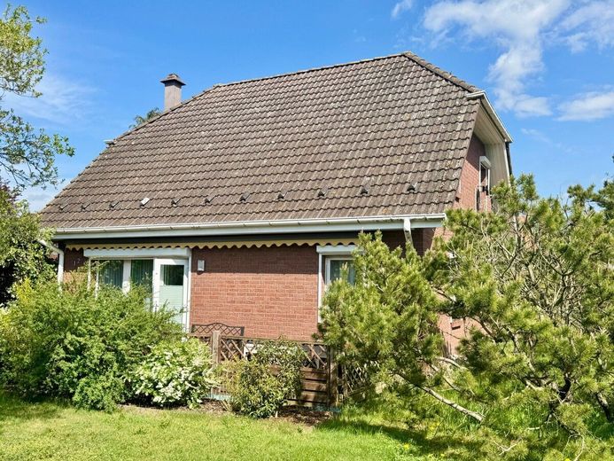 HORN IMMOBILIEN ++ Einfamilienhaus in Warlin bei Neubrandenburg – Hausansicht
