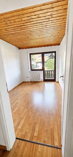 Helle 3-Zimmer-Wohnung mit Balkon und Bergblick – Foto 6