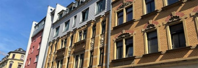 Neustadt-Flair pur: 3 Zimmer-Dachgeschoss-Juwel am Alaunpark - jetzt investieren