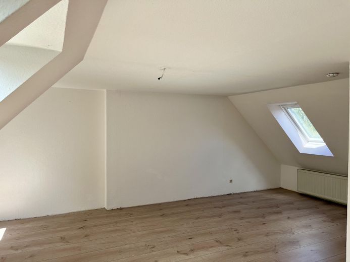 Maisonettewohnung in bester Lage von Schenefeld – Deckenhöhe 2,41m