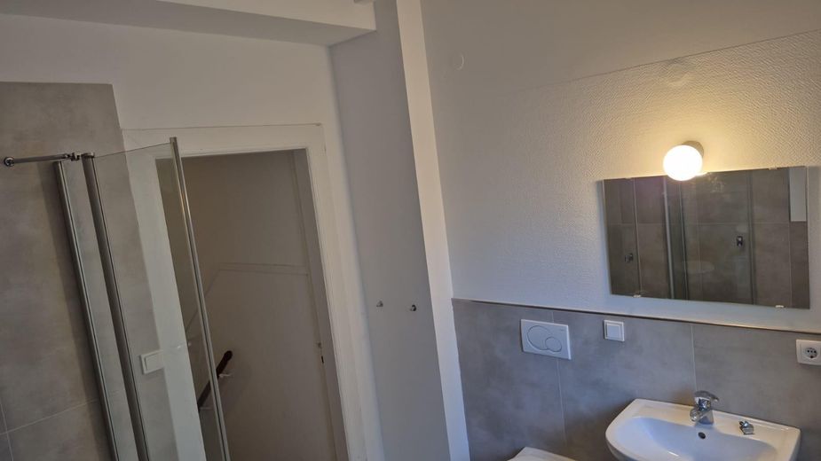 Bremen – Barkhof von privat: Repräsentative Hochparterre-Wohnung – Badezimmer 2