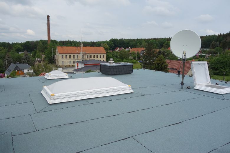 Modernisierte Jugendstilvilla – Lichtkuppel/SAT-Antenne