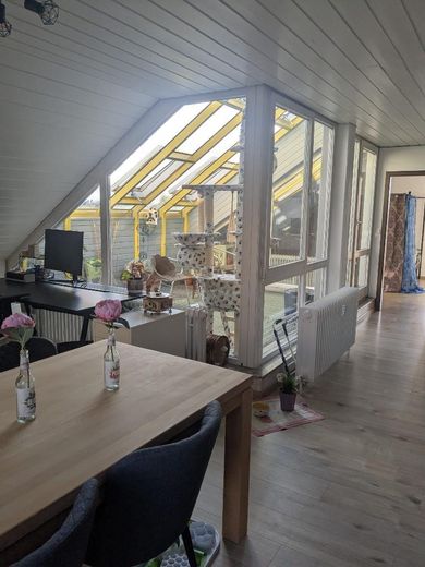 Schöne 3 Zimmer Penthouse Wohnung in Meßstetten – Foto 4