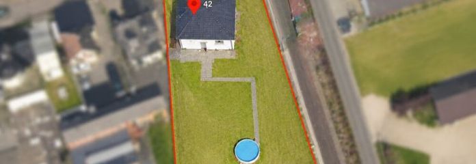 Attraktives Baugrundstück mit inges. 2500 m² Fläche-davon 500 m² Bauland. 20% unterm Bodenrichtwert
