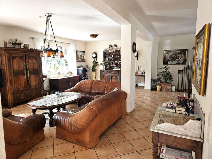 cómoda vivienda unifamiliar en Saarlouis con una distribución estupenda – Foto 7