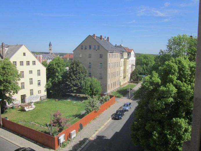 *BIRI* - 4-Raum-DG-Wohnung in Haselbrunn – Foto 1