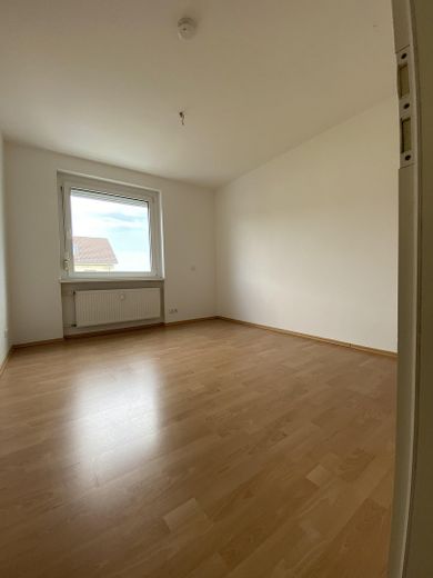 Kinder- oder Arbeitszimmer 2